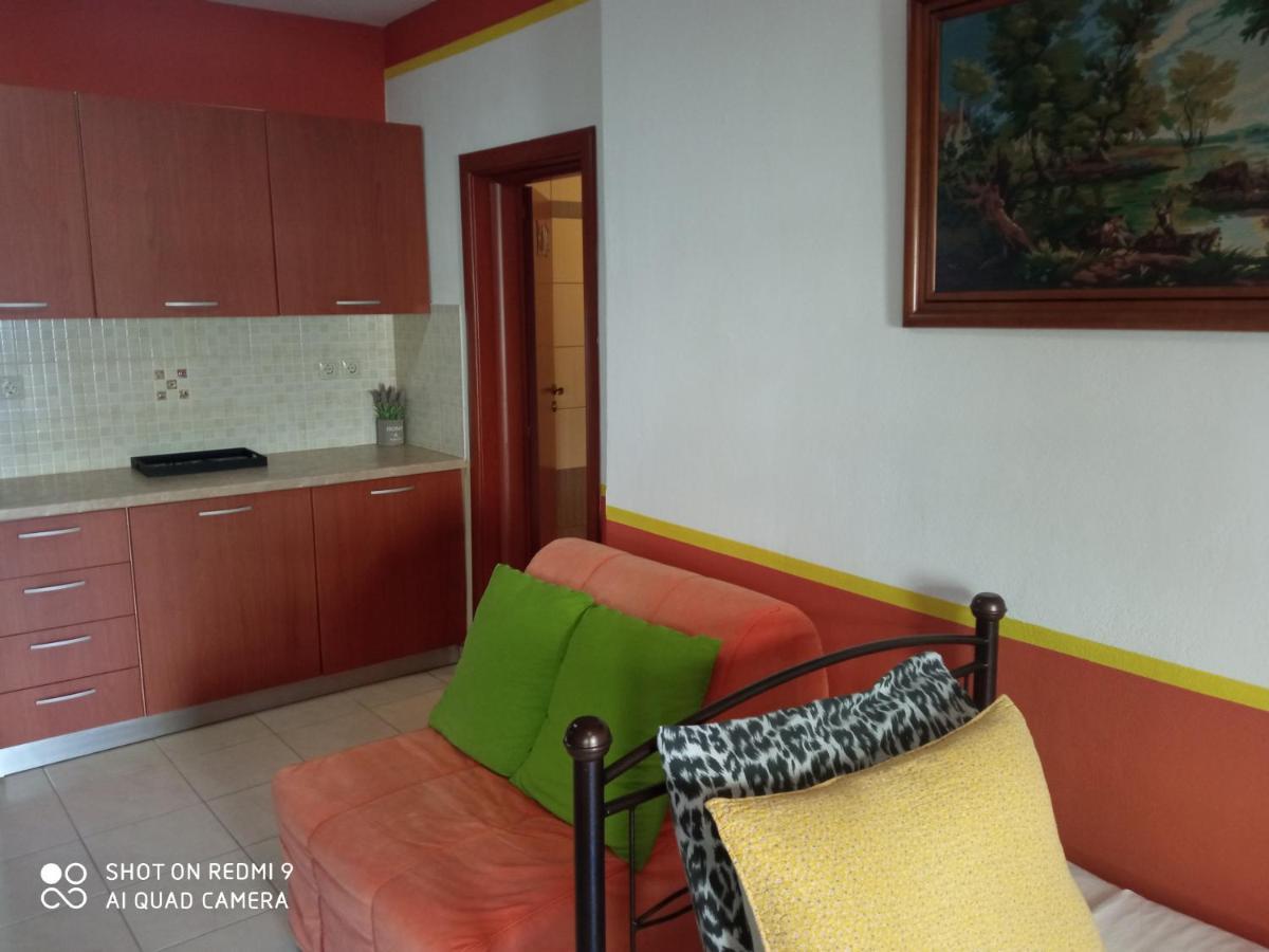 S.D Apartment 2 Lávrion 外观 照片